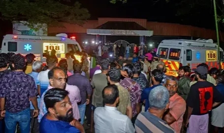 Hindistan'da bir konserde izdiham faciası: 4 ölü