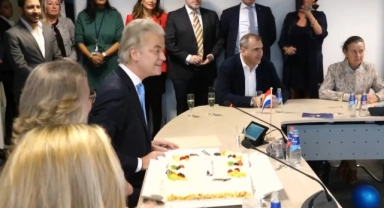 Hollanda'da seçimin galibi 'Geert Wilders'