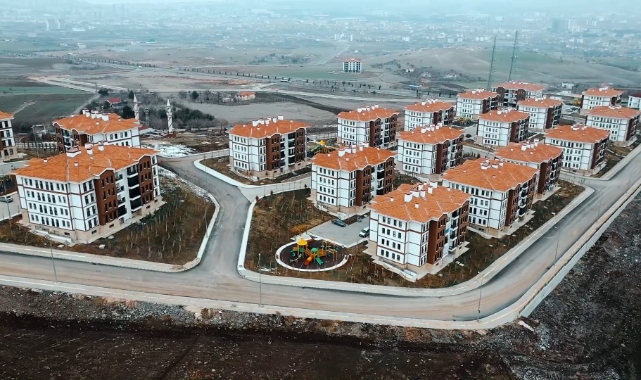 'İlk Evim' kampanyasının konutları teslim ediliyor