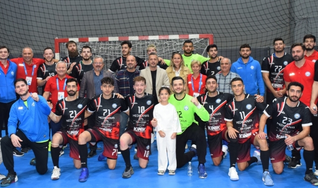 İlk maçın galibi Nilüfer Belediyespor