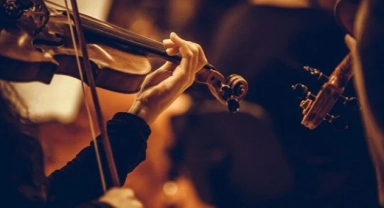 İş Sanat’ın Parlayan Yıldızlar konserleri devam ediyor