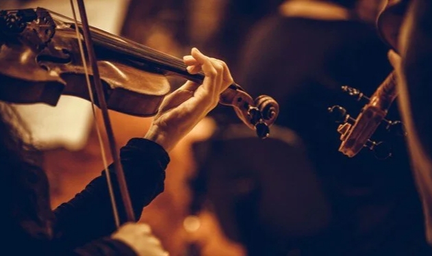 İş Sanat’ın Parlayan Yıldızlar konserleri devam ediyor