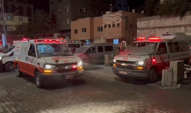 İsrail, 2 ambulansı daha vurdu!