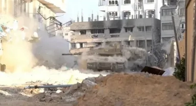 İsrail Gazze'de mülteci kampını vurdu: 4 ölü