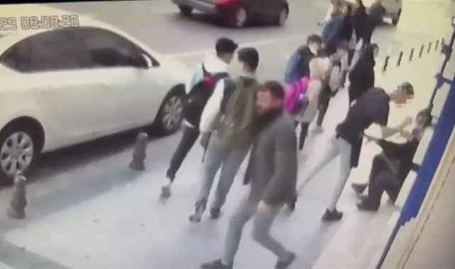 İstanbul'da cinayetin aleti de sebebi de şoke etti!