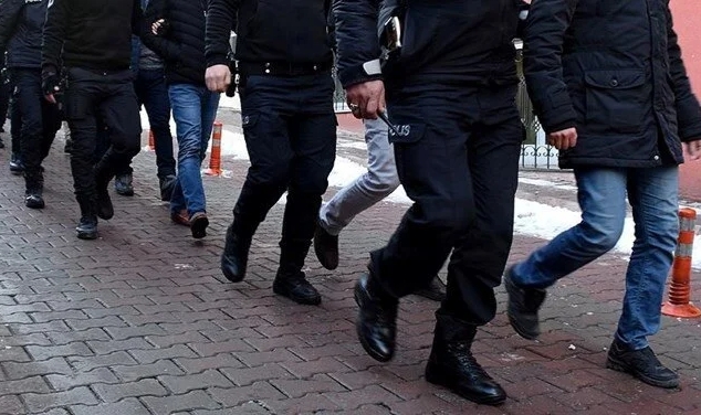 İstanbul'da rüşvet operasyonu: 39 polis gözaltına alındı