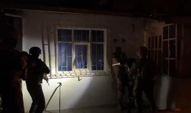 İstanbul’da terör operasyonu:11 gözaltı