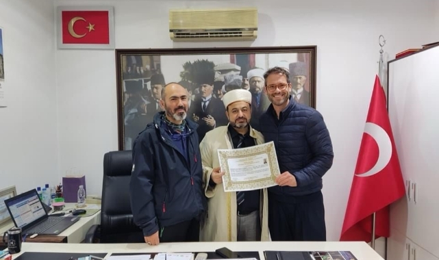 İtalyan Salvatore Bursa'da Müslüman oldu