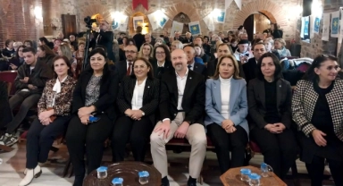 İYİ Parti Bursa'dan 'Kadına Şiddete Hayır' paneli