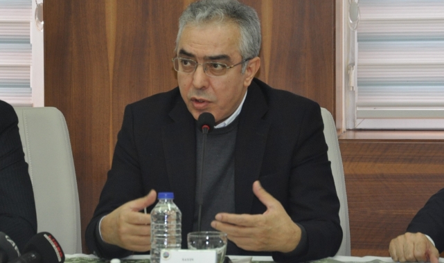 Kars’ta ‘Yeni Anayasa’ konuşuldu