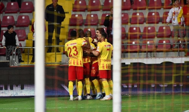 Kayserispor 3 maçta 9 puan topladı