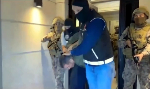 Kırmızı bültenle aranıyordu! 'Kompanio Bello' yakalandı