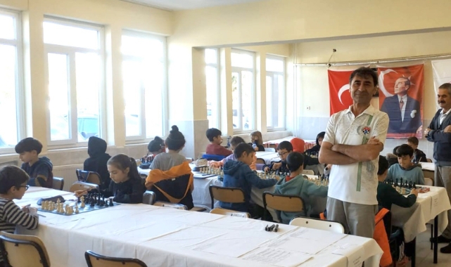 Köyceğiz'de satranç turnuvası yapıldı