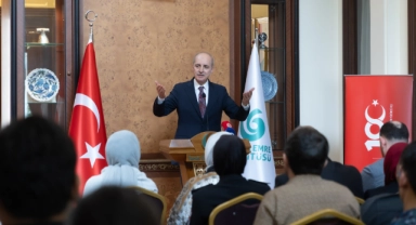 Numan Kurtulmuş, mezun gençlerle buluştu