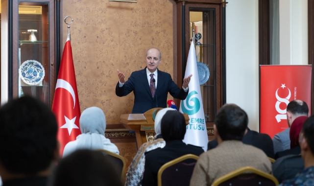 Numan Kurtulmuş, mezun gençlerle buluştu