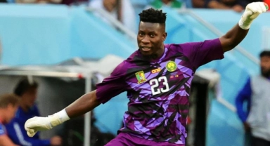 Manchester United'da kaleci Onana sakatlandı