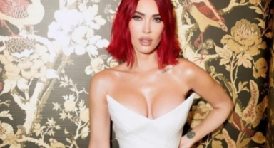 Megan Fox'tan iddialı pozlar