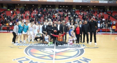 Melikgazi Kayseri Basketbol, Slovak ekibini eli boş gönderdi