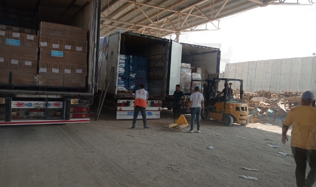 Mısır’dan Gazze’ye toplam 374 yardım tırı geçti