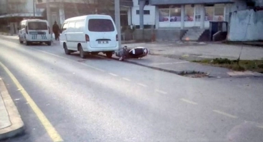 Motosikletten düşen sürücü ağır yaralandı