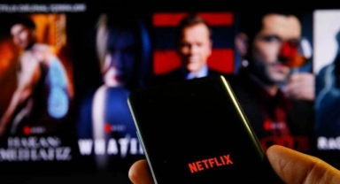 Netflix 5 adet yeni yapımını iptal etti