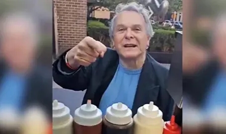 Obama'nın eski danışmanı gözaltına alındı