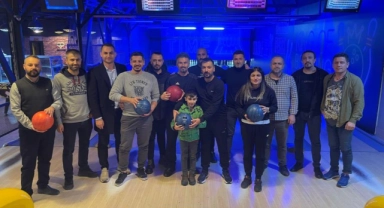 Öğretmenler bowling oynadı