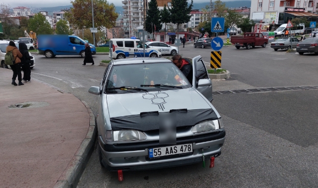 Otomobilin çarptığı çocuk hastanelik oldu