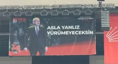 Pankarttaki hata gündem oldu