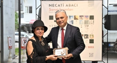 Sanat İnsanları sergisiyle başladı