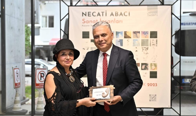 Sanat İnsanları sergisiyle başladı