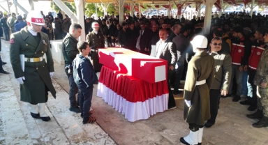 Şanlıurfalı şehit son yolculuğuna uğurlandı