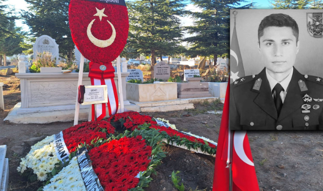 Şehit üsteğmenin naaşı, eşinin isteğiyle evinin karşısına defnedilmiş