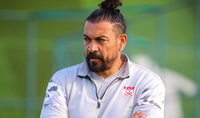 Servet Çetin: “Topu kaleye de ben sokamam”