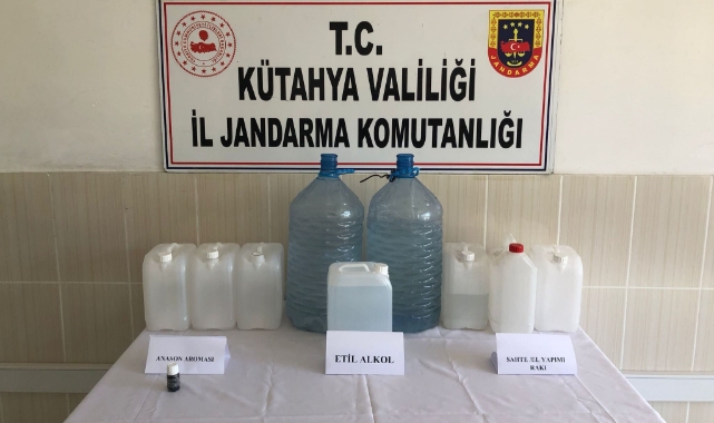 Simav’da sahte alkollü içki operasyonu