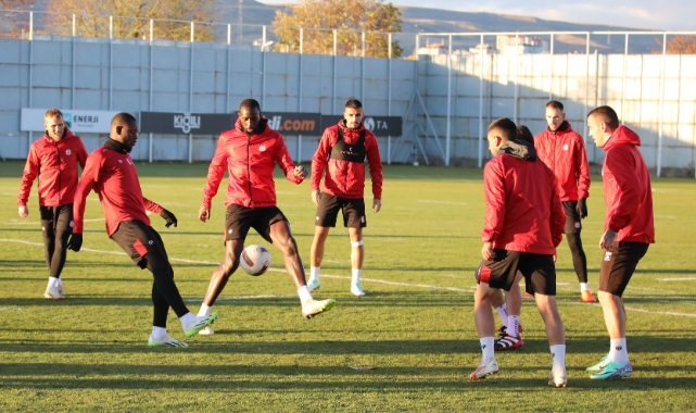 Sivasspor’da Trabzonspor mesaisi sürüyor