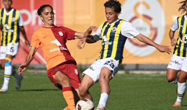 Son dakika golüyle derbide kazanan Galatasaray
