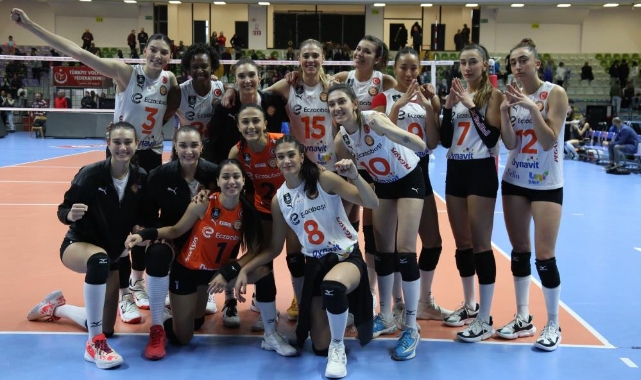 Sultanlar Ligi: Nilüfer Belediyespor: 0 - Eczacıbaşı Dynavit: 3