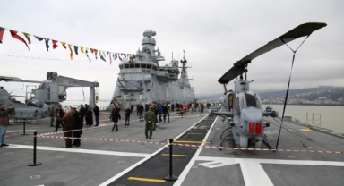 TCG Anadolu, Kocaeli’de ziyarete açıldı