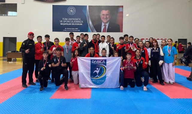 Turnuvada madalyaları topladılar