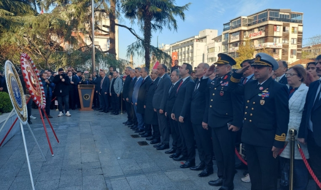 Ulu Önder Atatürk Bursa'da anıldı!