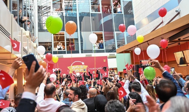 Yıldız Holding'in "Mutlu Et Mutlu Ol" günü Cumhuriyetin 100. yılı coşkusuyla kutlandı