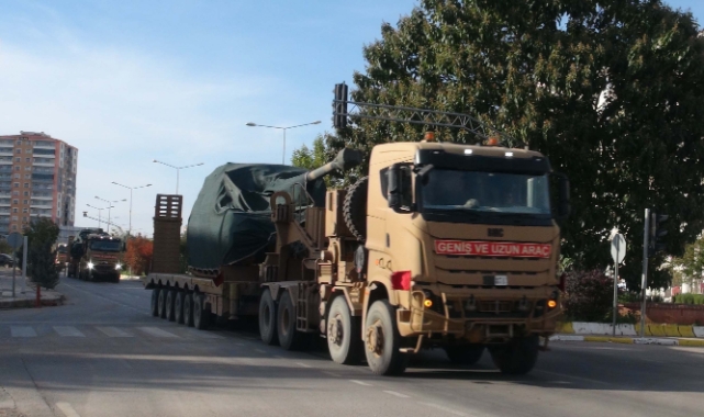 Zırhlı araçlar sınırı geçti!