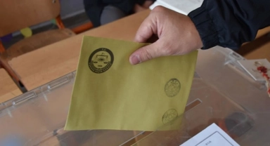 32 ilde oy verme saatlerinde değişiklik!