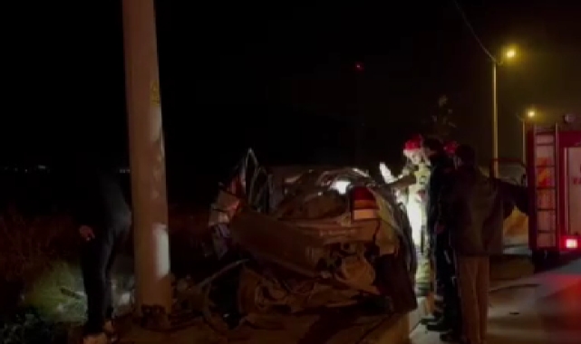 35 metre sürüklenen otomobil elektrik direğine çarptı: 1 yaralı