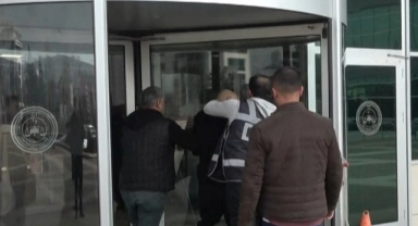 Adliyenin kapısına kafa atmıştı! Karar verildi
