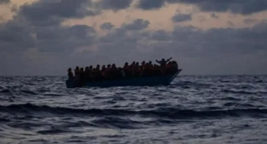 Akdeniz'de göçmen faciası: 61 kişi hayatını kaybetti
