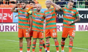 Alanyaspor'dan üst üste 3. galibiyet!