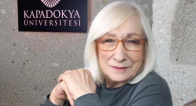 Alev Alatlı: "Yazar olmak önce dava gerektiriyor"