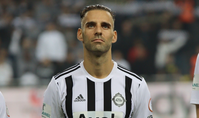 Altay’da Marco Paixao gitti